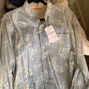 Brand new Tommy Bahama men shirt  Nee with Tags